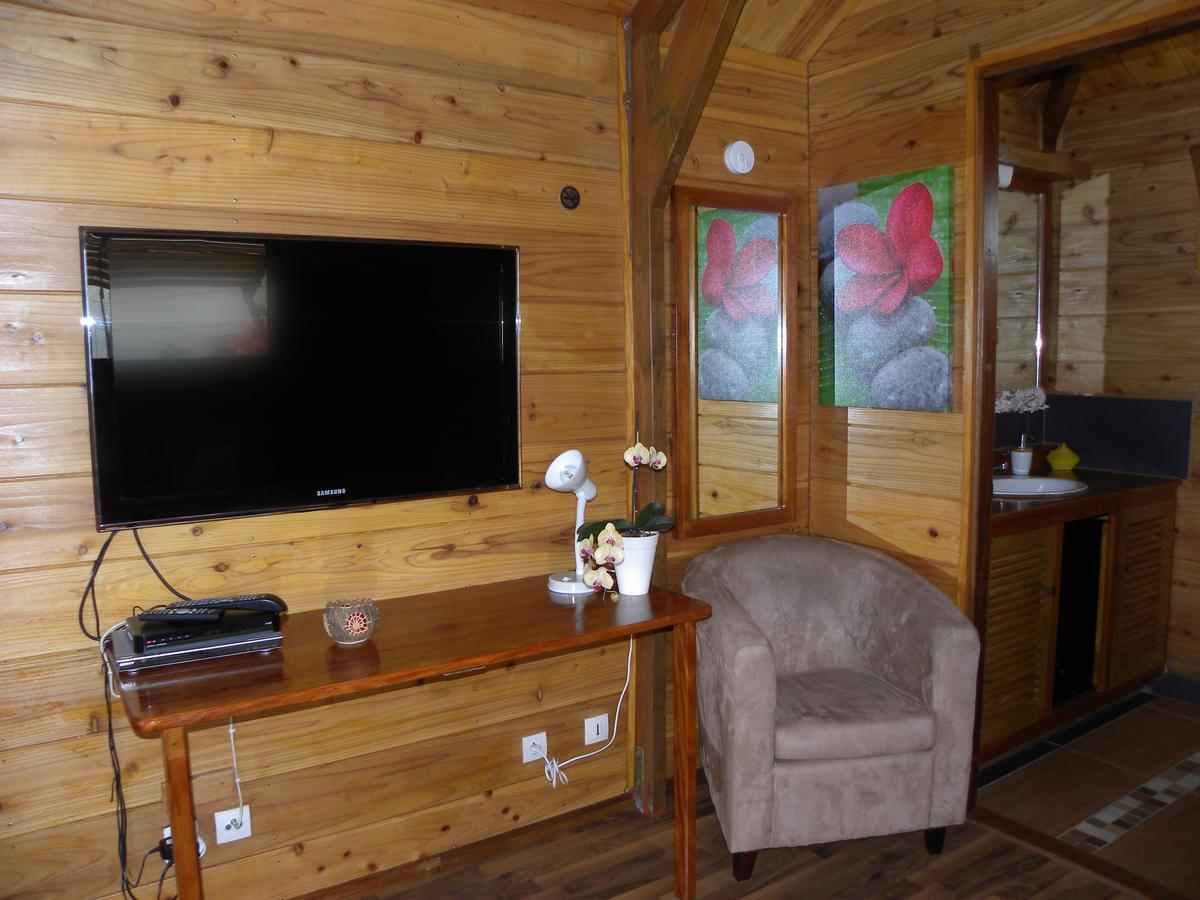 Le Chalet - Destination St-Leu Saint-Leu Exterior photo